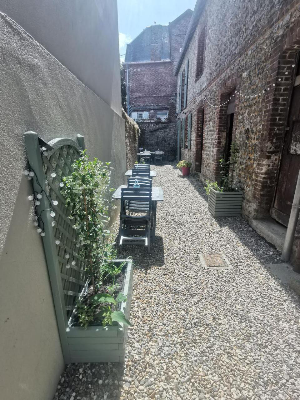 Le Clos Des Tempetes Etretat Bagian luar foto